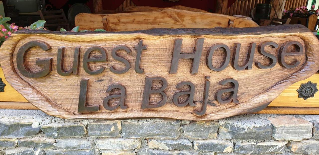 Guest House La Baja Ohrid Esterno foto